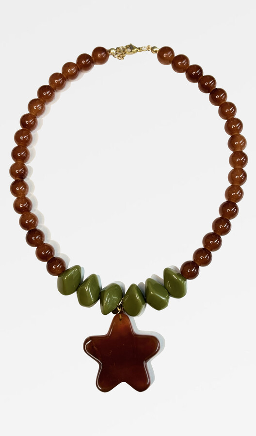 collar corto estrella resina completo
